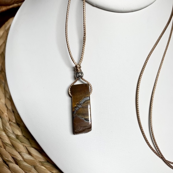 Tiger’s Eye Stone Necklace on Adjustable Length Tan Cord - Picture 5 of 7